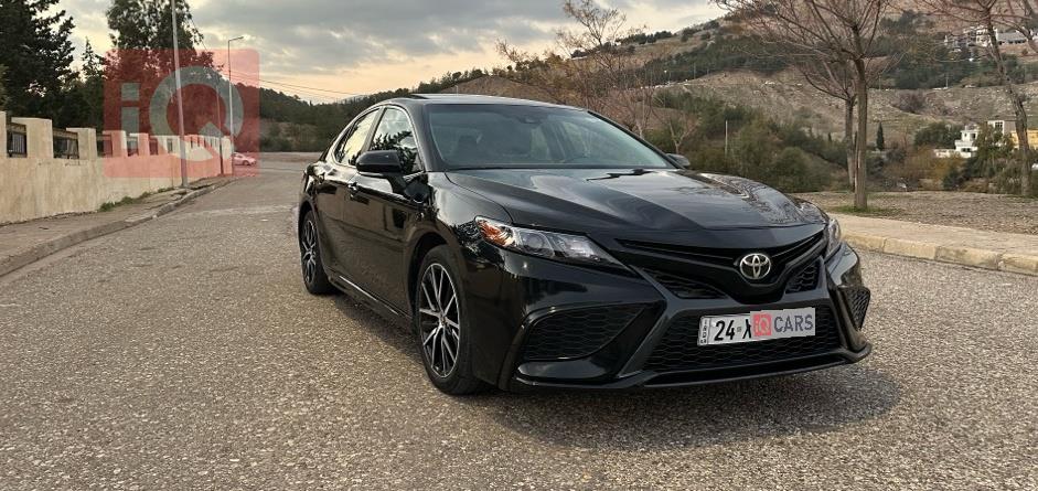 تۆیۆتا کامری